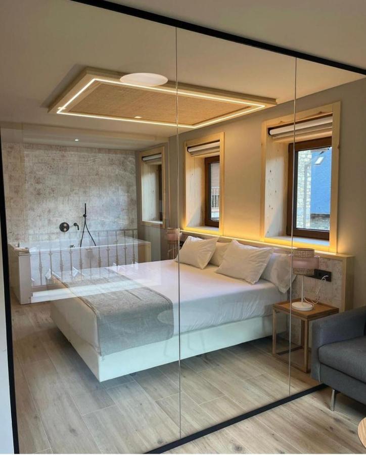 Hotel Boutique Mediodia & Apartments (Adults Only) ปลัน ภายนอก รูปภาพ